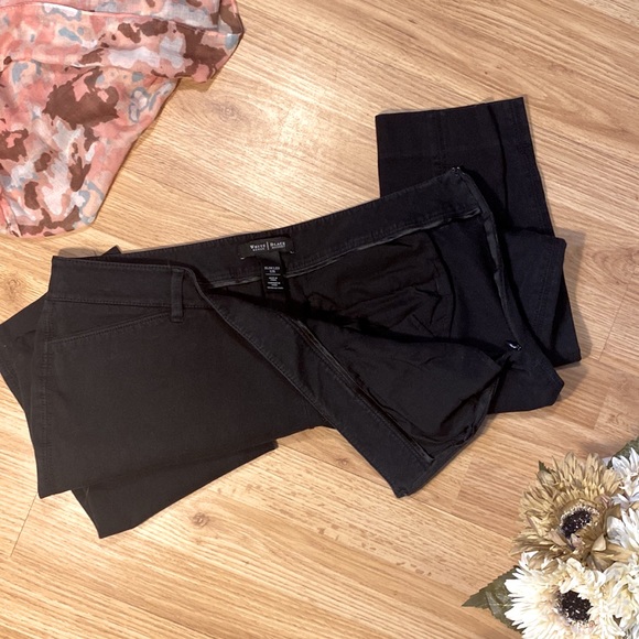 White House Black Market, Slim Leg Mid Rise Ankle Pants 25” inseam, black - Picture 3 of 4